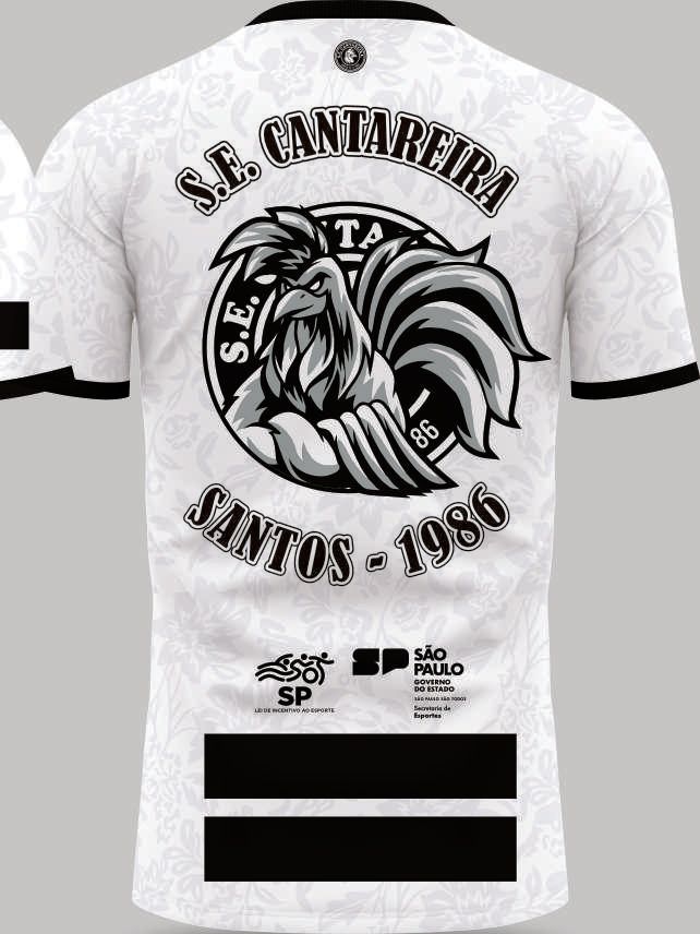 Costas da camisa branca institucional com espaços para patrocinadores