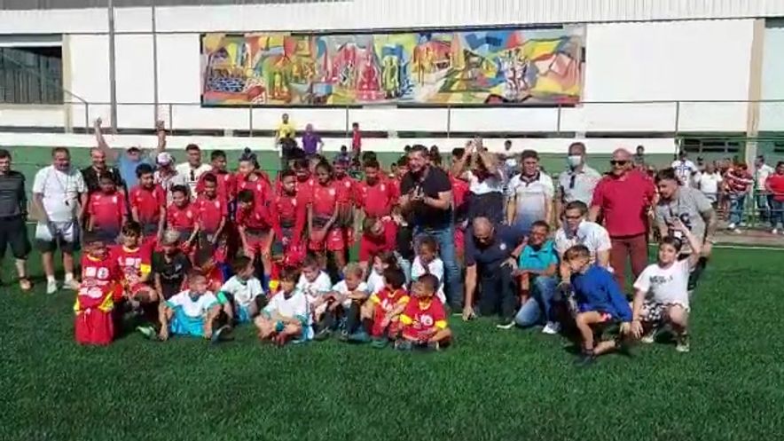 Momento de convivência e alimentação dos alunos